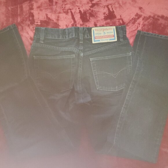 Diesel Black straight legged jeans size 26 length 32 - Picture 2 of 6